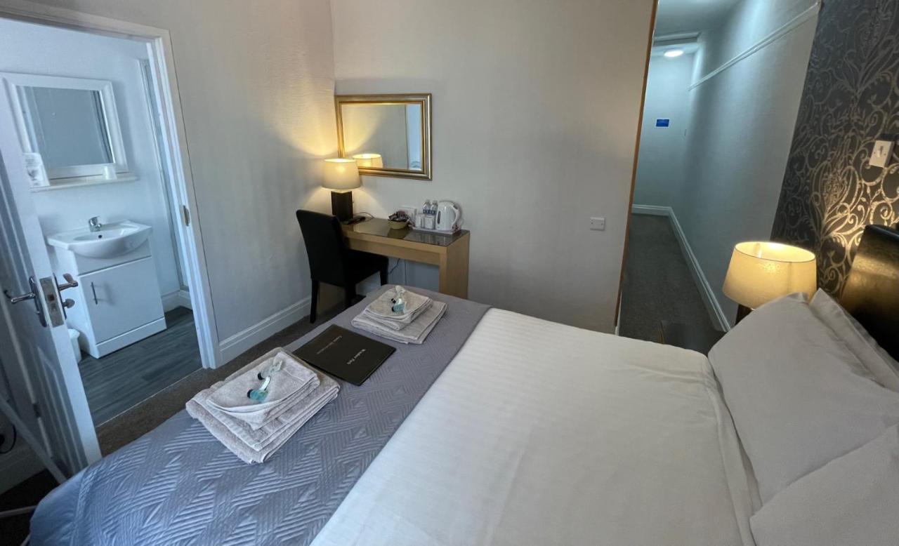 Windsor Park Hotel 黑潭 外观 照片